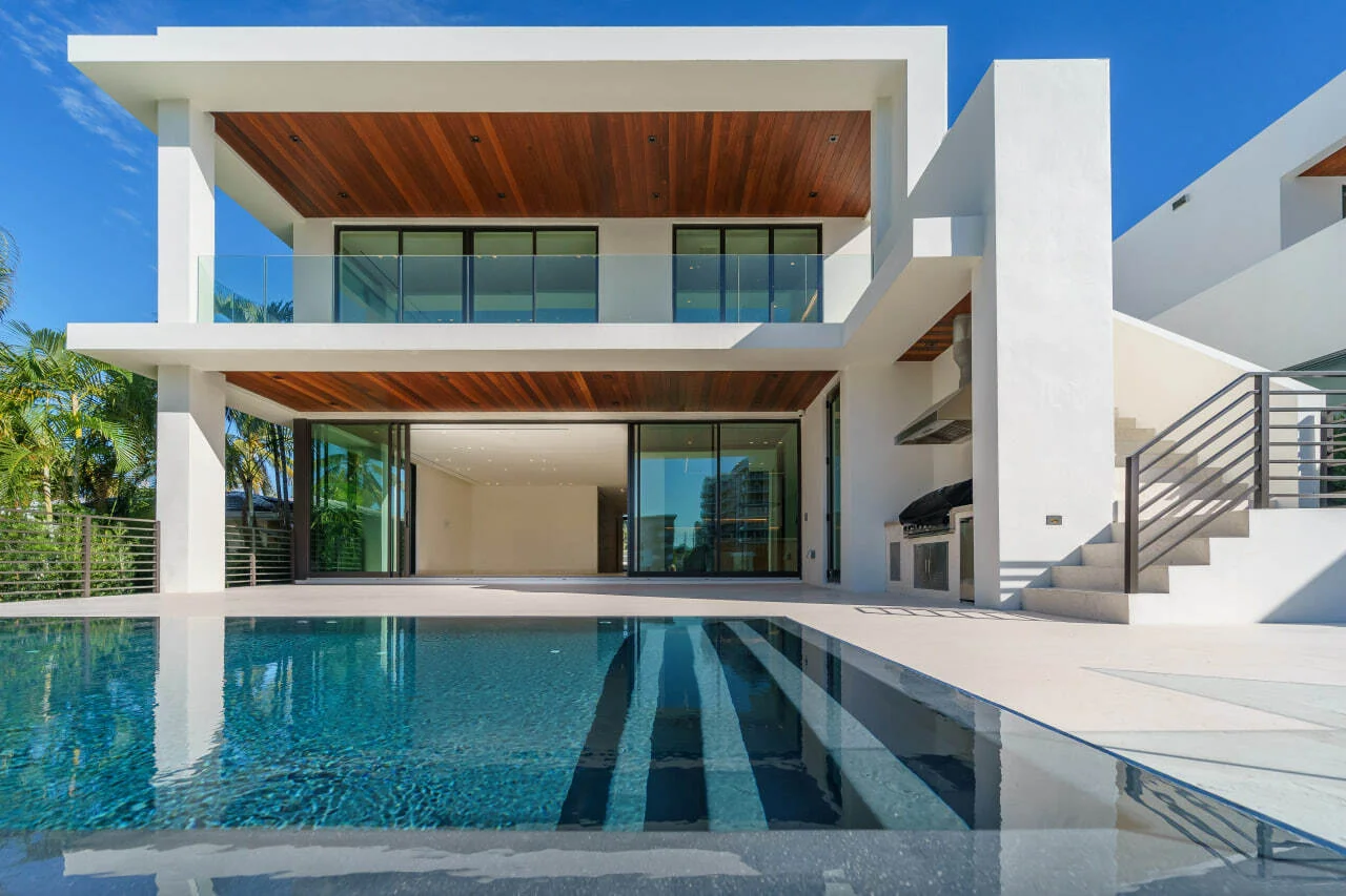 Modern property